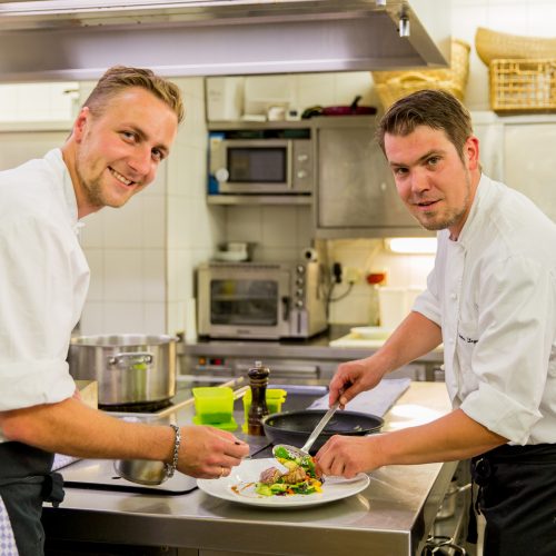 Küchenchefs, Josef und Thomas Küchenchefs, Josef und Thomas